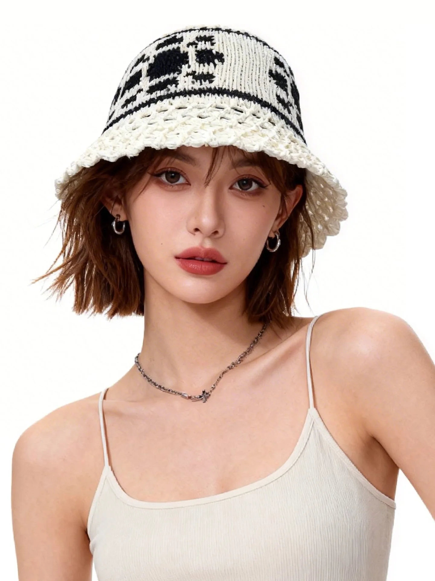 Breathable Thin Knitted Fisherman Hat Women's Spring Summer Fashionable Face Slimming Artistic Personality Straw Hat Feild Style
Breathable Thin Knitted Fisherman Hat Women's Spring Summer Fashionable Face Slimming Artistic Personality Straw Hat Feild Style