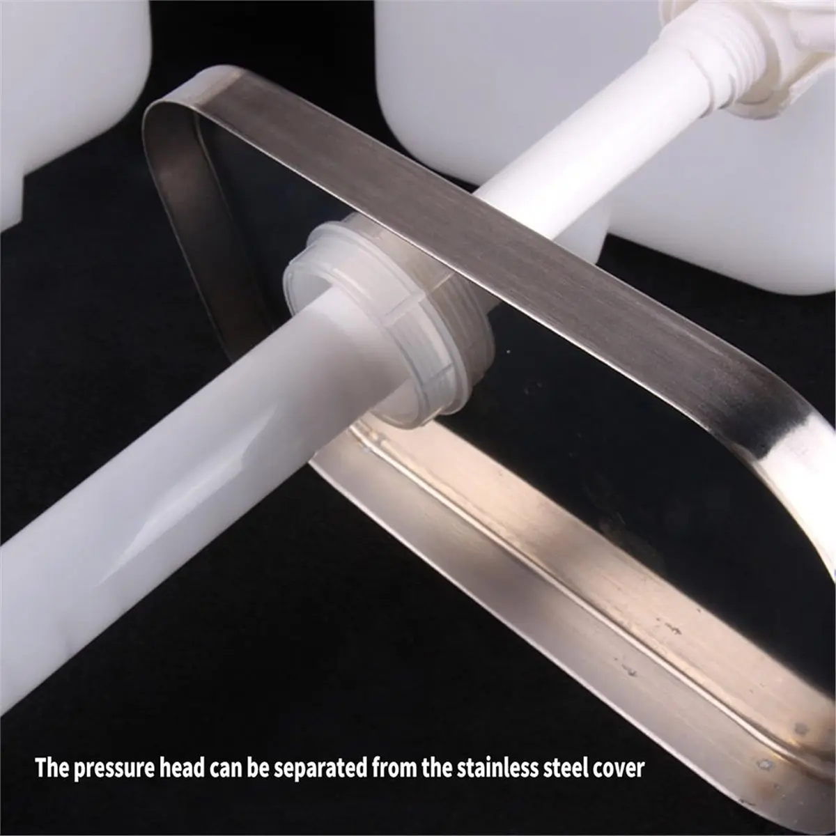 2026 NEW Stainless Steel Sauce Dispenser with Large Capacity and Hand Press Mechanism for Efficient Liquid Control Double Head
2026 NEW Stainless Steel Sauce Dispenser with Large Capacity and Hand Press Mechanism for Efficient Liquid Control Double Head