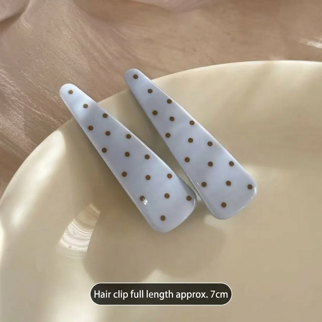 Triangle Duckbill Hair Clip Smooth Handmade Resin Hair Barrettes Bangs Fixing Hair Accessory Sweet Sweet Hairpin For Girls
Triangle Duckbill Hair Clip Smooth Handmade Resin Hair Barrettes Bangs Fixing Hair Accessory Sweet Sweet Hairpin For Girls