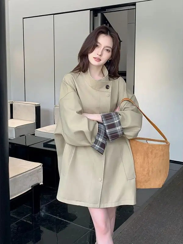 Spring 2025 Women's ort Coat Jaet Color Blo Loose Fit Briti Sle Slimming Versatile Windbreaker Polyester Fabric
Spring 2025 Women's ort Coat Jaet Color Blo Loose Fit Briti Sle Slimming Versatile Windbreaker Polyester Fabric