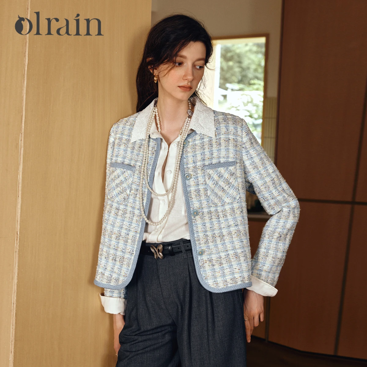OLrain Elegant Women's Woven Tweed Jackets Autumn 2025 Full Sleeve Ladies Coats Braided Lace Trim Pocket Jackets GO57QW001522
OLrain Elegant Women's Woven Tweed Jackets Autumn 2025 Full Sleeve Ladies Coats Braided Lace Trim Pocket Jackets GO57QW001522