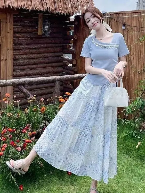 2026 Summer New Fairy Tale Short Sleeve Top And Floral Skirt Two Piece Set Travel Fashion Design High Waist Breathable Polyester
2026 Summer New Fairy Tale Short Sleeve Top And Floral Skirt Two Piece Set Travel Fashion Design High Waist Breathable Polyester