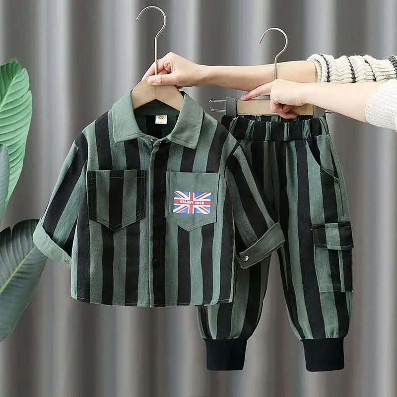 Boys' Casual Set Spring and Autumn New Style Children's Long Sleeve Striped Shirt Pants Two Piece Set
Boys' Casual Set Spring and Autumn New Style Children's Long Sleeve Striped Shirt Pants Two Piece Set