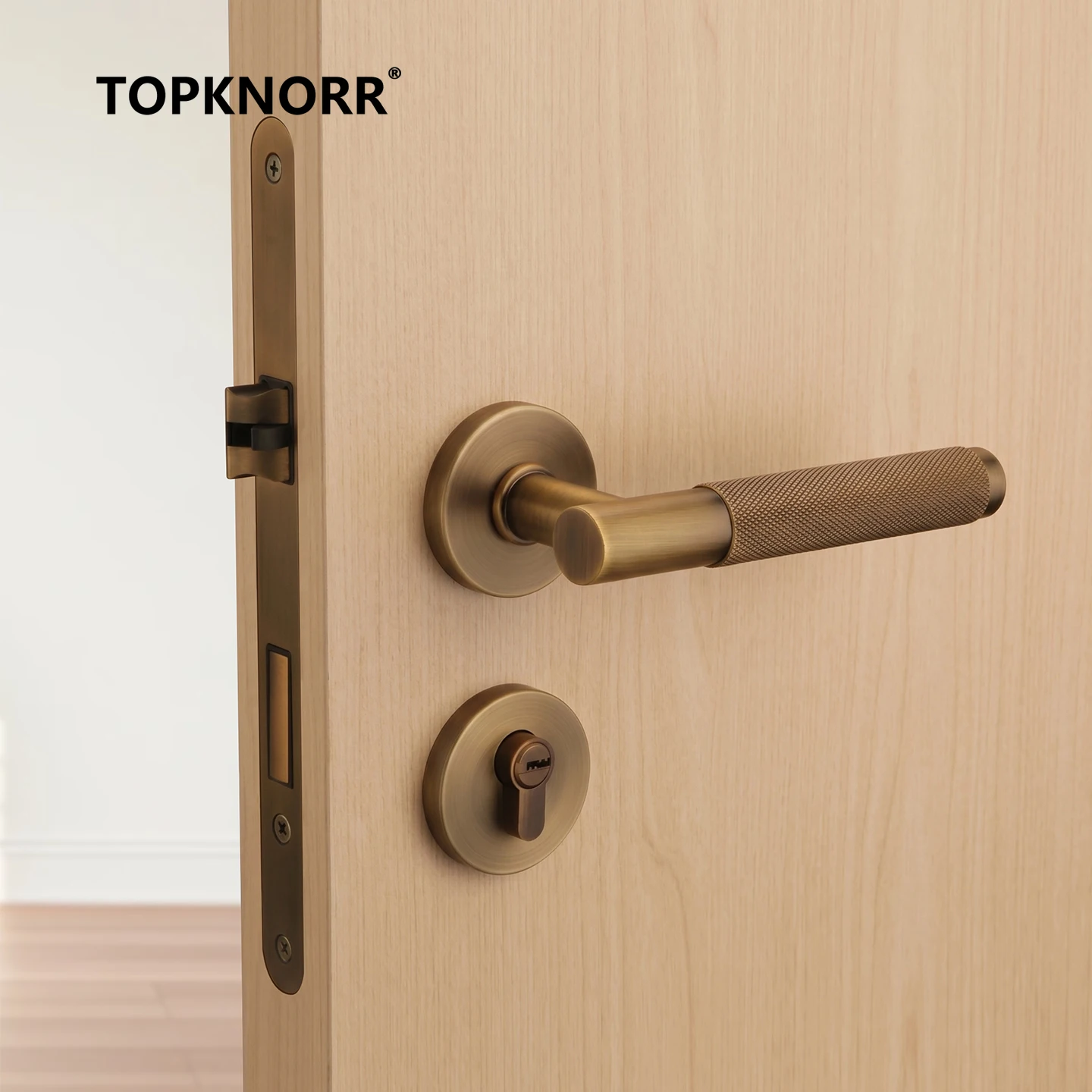 American Style Knurled Door Handle Light Luxury Bedroom Lock Magnetic Silent Grey Black Wood Door Entry Set
American Style Knurled Door Handle Light Luxury Bedroom Lock Magnetic Silent Grey Black Wood Door Entry Set