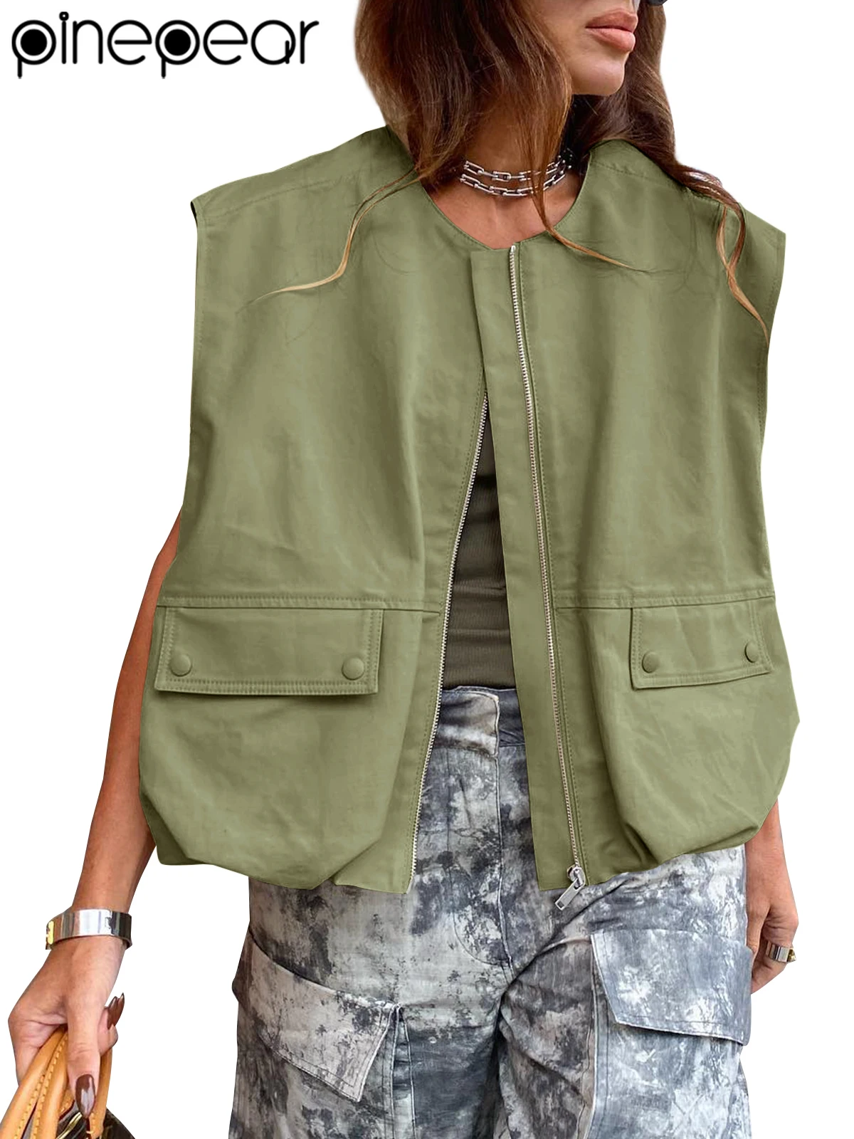 Жилет PinePear 2026 без рукавов с драпировкой, на молнии, свободный, летний, для женщин, уличный стиль, повседневный, для отпуска
Жилет PinePear 2026 без рукавов с драпировкой, на молнии, свободный, летний, для женщин, уличный стиль, повседневный, для отпуска