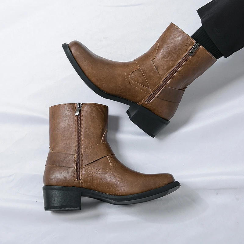 Men's Autumn/Winter Leather Shoes Leisure retro high-quality style Party or Business plus size Outdoor trendy boots Black Brow
Men's Autumn/Winter Leather Shoes Leisure retro high-quality style Party or Business plus size Outdoor trendy boots Black Brow