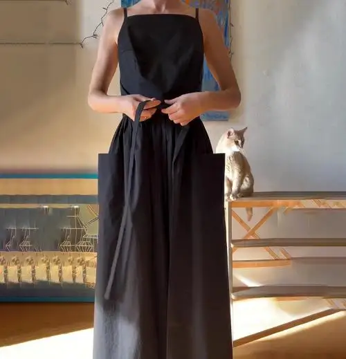 Womens Dresses 2025 Spring Summer New Solid Color Camisole Square Collar Temperament Sleeveless Pocket Design Casual Long Dress
Womens Dresses 2025 Spring Summer New Solid Color Camisole Square Collar Temperament Sleeveless Pocket Design Casual Long Dress