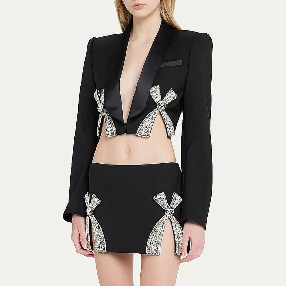 Autumn New Outfits For Women Chic Split Bow Rhinestone Deep V-Neck Top&Tight Mini Skirt Sexy Two Pieces Fashion Lady Suit Sets
Autumn New Outfits For Women Chic Split Bow Rhinestone Deep V-Neck Top&Tight Mini Skirt Sexy Two Pieces Fashion Lady Suit Sets