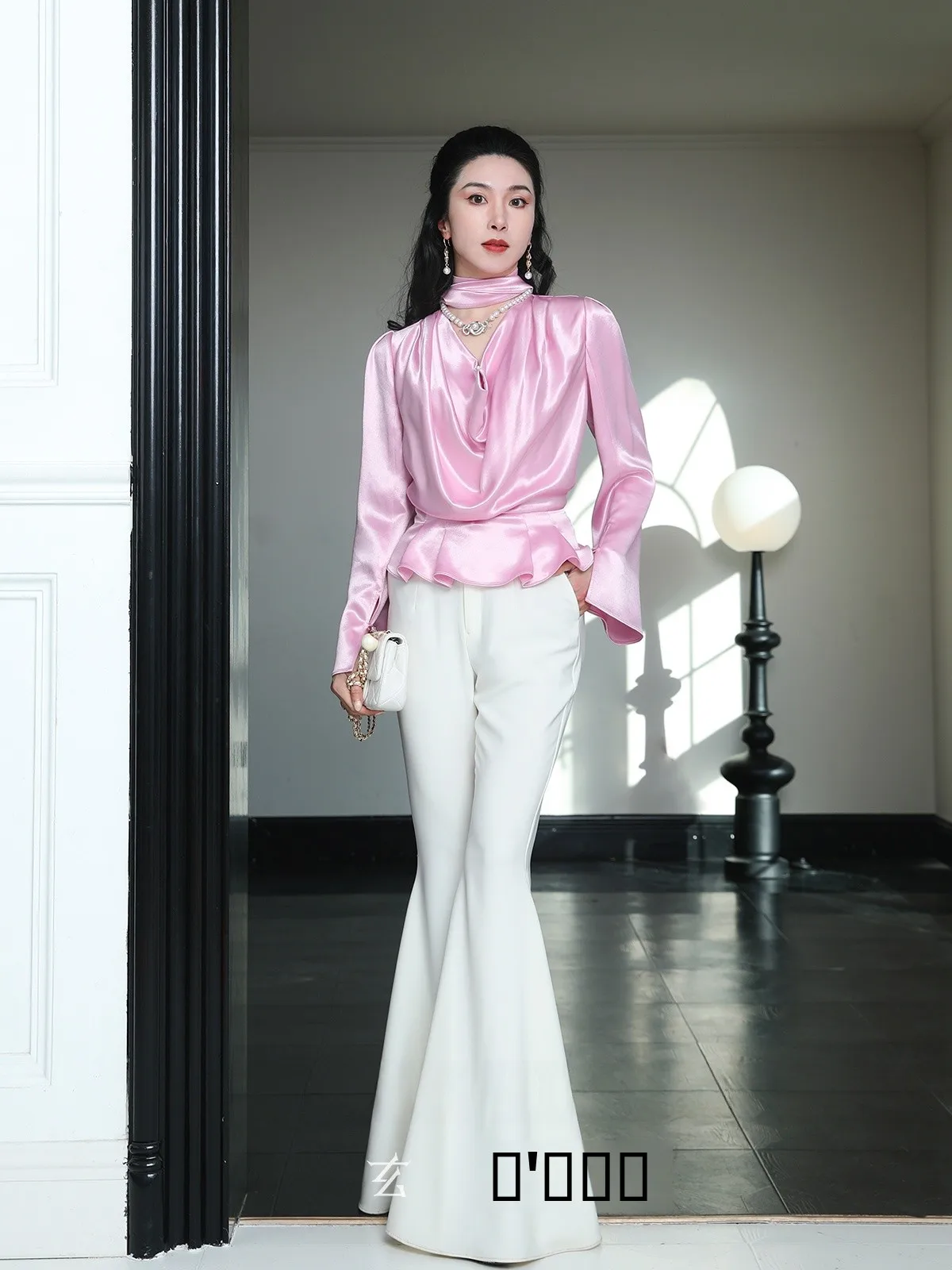 Silky Smooth Acetate Bell Sve irt Waist Cinching Silk Ribbon Ne Drape Commute Sle High Waist Flared Cuff Pure Color
Silky Smooth Acetate Bell Sve irt Waist Cinching Silk Ribbon Ne Drape Commute Sle High Waist Flared Cuff Pure Color