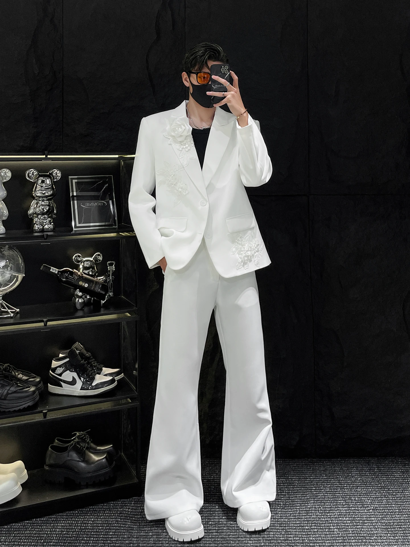 Casual Embroidered Floral 2-Piece Suit for Men Loose Fit Youthful Sle White Color No Limit Mirror 3D Flower Pattern
Casual Embroidered Floral 2-Piece Suit for Men Loose Fit Youthful Sle White Color No Limit Mirror 3D Flower Pattern