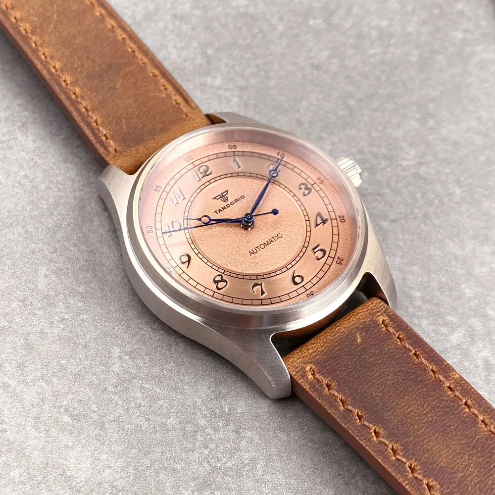 Мужские автоматические механические часы Tandorio 39 мм, водонепроницаемые до 200 м, с японским механизмом NH35, сапфировым стеклом, для бизнеса и отдыха, роскошные водонепроницаемые наручные часы
Мужские автоматические механические часы Tandorio 39 мм, водонепроницаемые до 200 м, с японским механизмом NH35, сапфировым стеклом, для бизнеса и отдыха, роскошные водонепроницаемые наручные часы