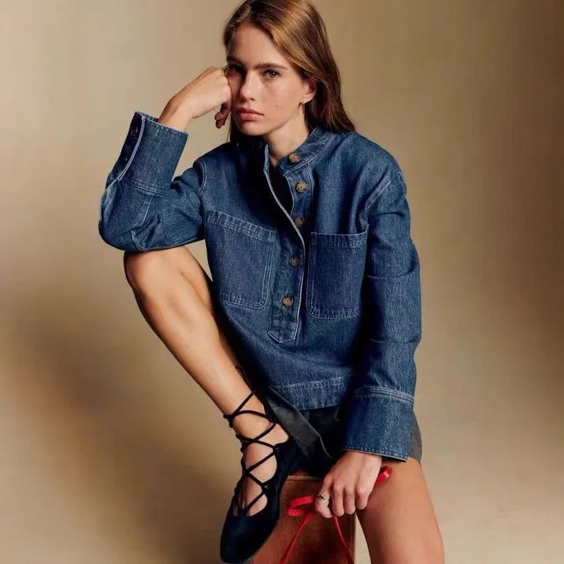French Sle Retro f Button Stand Collar Double ket Commuter Design Denim irt Top Autumn Winter New Arrival Women's F...
French Sle Retro f Button Stand Collar Double ket Commuter Design Denim irt Top Autumn Winter New Arrival Women's F...