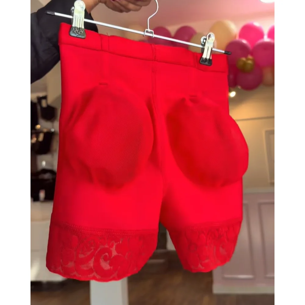 Butt Lifter Shorts Charming Slimming Push Up Brief Lingerie Shaper Hip Enhancer Fat Burning Body Shaper BBL Recovery for Women
Butt Lifter Shorts Charming Slimming Push Up Brief Lingerie Shaper Hip Enhancer Fat Burning Body Shaper BBL Recovery for Women