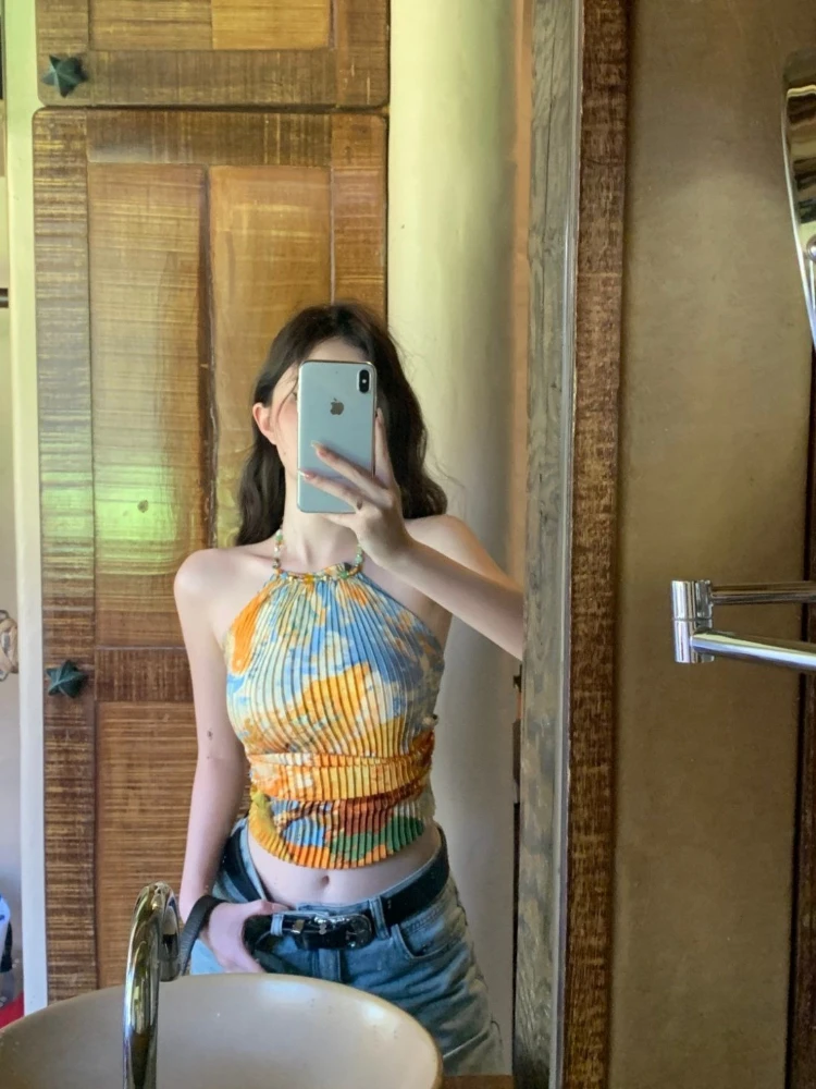 Women's Halter Corset Top Summer Backless Fishbone Cami Thai Style Beachwear Sleeveless Bustier Blouse
Women's Halter Corset Top Summer Backless Fishbone Cami Thai Style Beachwear Sleeveless Bustier Blouse