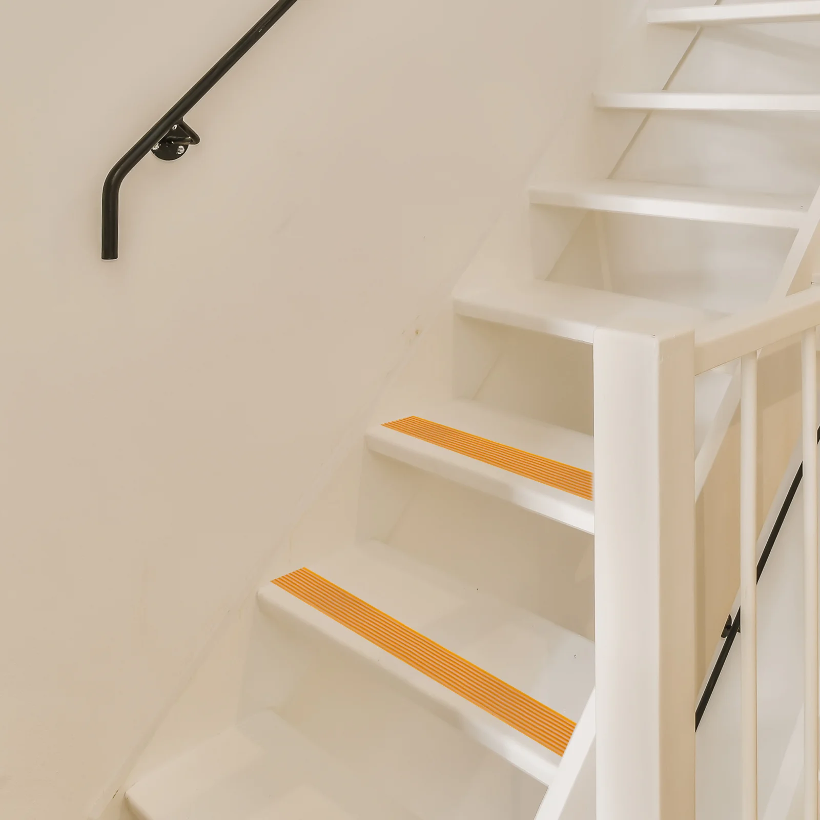 PVC Stair Edge Guard Tape Non Slip Anti Slip Adhesive Tape Bright Color Glow Dark Safety Stair Edge Pad Sticky Strip Steps Tread
PVC Stair Edge Guard Tape Non Slip Anti Slip Adhesive Tape Bright Color Glow Dark Safety Stair Edge Pad Sticky Strip Steps Tread