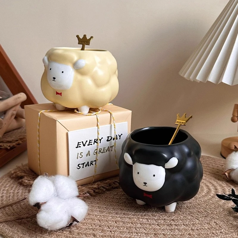 Creative Portable Coffee Cup Restaurant Kawaii Cold Reusable Coffee Cup Espresso Ceramic Forminhas Para Doces Home Decoration
Creative Portable Coffee Cup Restaurant Kawaii Cold Reusable Coffee Cup Espresso Ceramic Forminhas Para Doces Home Decoration