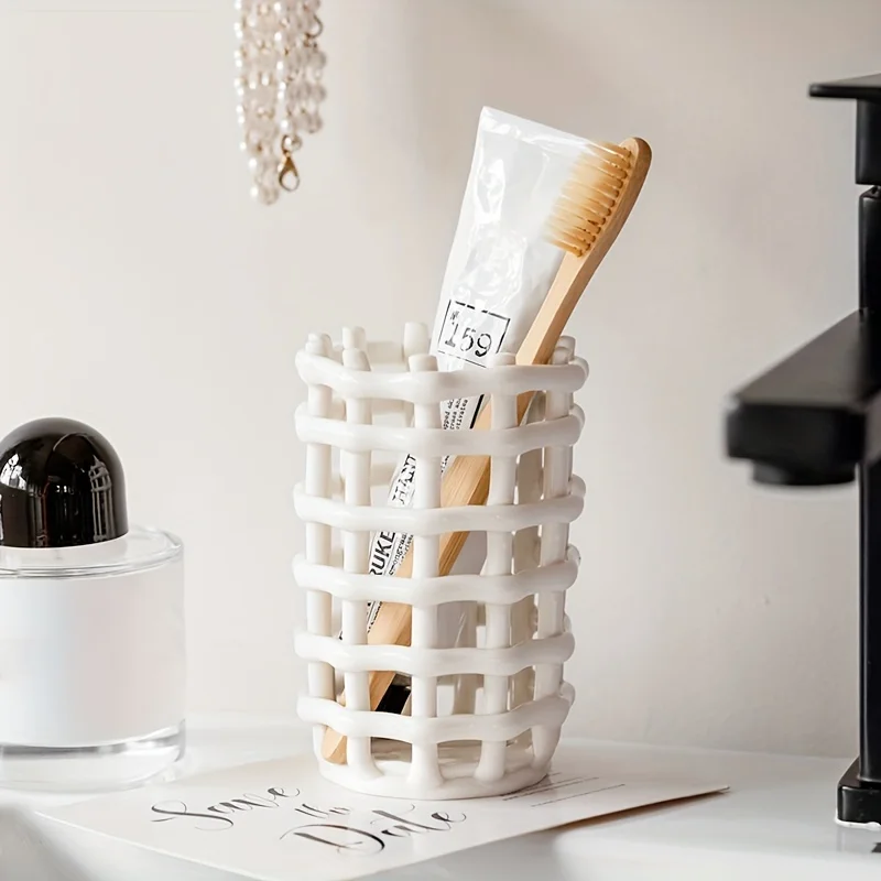 Elegant Handmade Ceramic Toothbrush Holder - Stylish white multi-slot design for bathroom finishing, no power required
Elegant Handmade Ceramic Toothbrush Holder - Stylish white multi-slot design for bathroom finishing, no power required