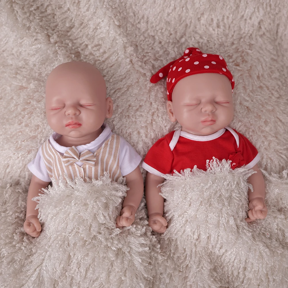 WW1557 36cm 1600g 100% High Quality Silicone Reborn Baby Doll Realistic Baby Toys with Clothes for Children Christmas Gift
WW1557 36cm 1600g 100% High Quality Silicone Reborn Baby Doll Realistic Baby Toys with Clothes for Children Christmas Gift