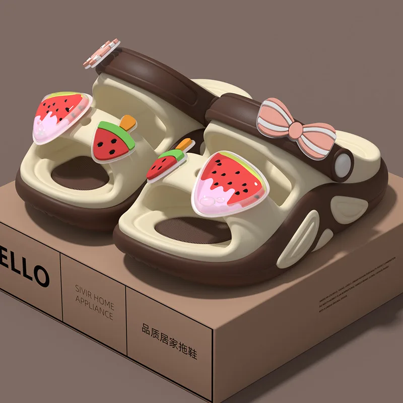 Simple Children Non-Slip Clog Shoes Student Outdoor Casual Sports Shoes Boys and Girls Beach Sandals Kids Fashionable Versatile
Simple Children Non-Slip Clog Shoes Student Outdoor Casual Sports Shoes Boys and Girls Beach Sandals Kids Fashionable Versatile