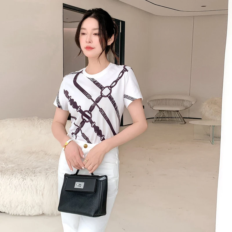Elegant Women's Cotton T-Shirt Casual Simple Chain Print High Quality Fashionable Single Item for Summer 2025 Silk Top
Elegant Women's Cotton T-Shirt Casual Simple Chain Print High Quality Fashionable Single Item for Summer 2025 Silk Top