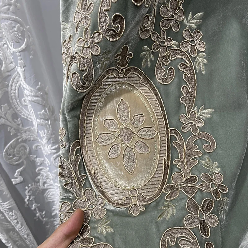 Court Romantic Style Grey Green Velvet Embroidered Curtains for Bedroom Living Room High Window French Window Villa Custom
Court Romantic Style Grey Green Velvet Embroidered Curtains for Bedroom Living Room High Window French Window Villa Custom