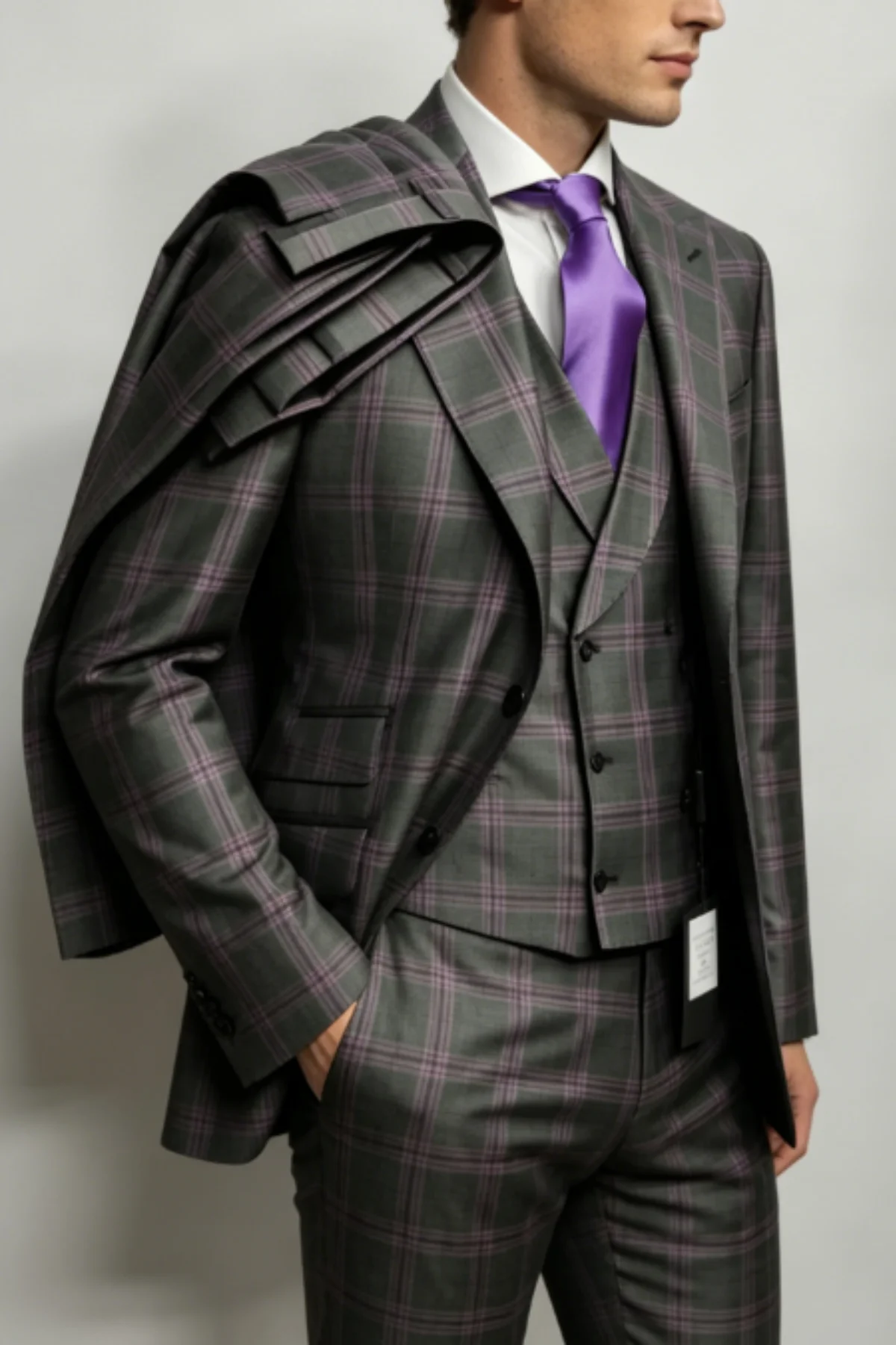 Customized Formal Plaid Men Suits High-end Slim Fit Peak Lapel Groom Wedding Tuxedos 3 Pieces Sets Male Prom Blazers Ropa Hombre
Customized Formal Plaid Men Suits High-end Slim Fit Peak Lapel Groom Wedding Tuxedos 3 Pieces Sets Male Prom Blazers Ropa Hombre