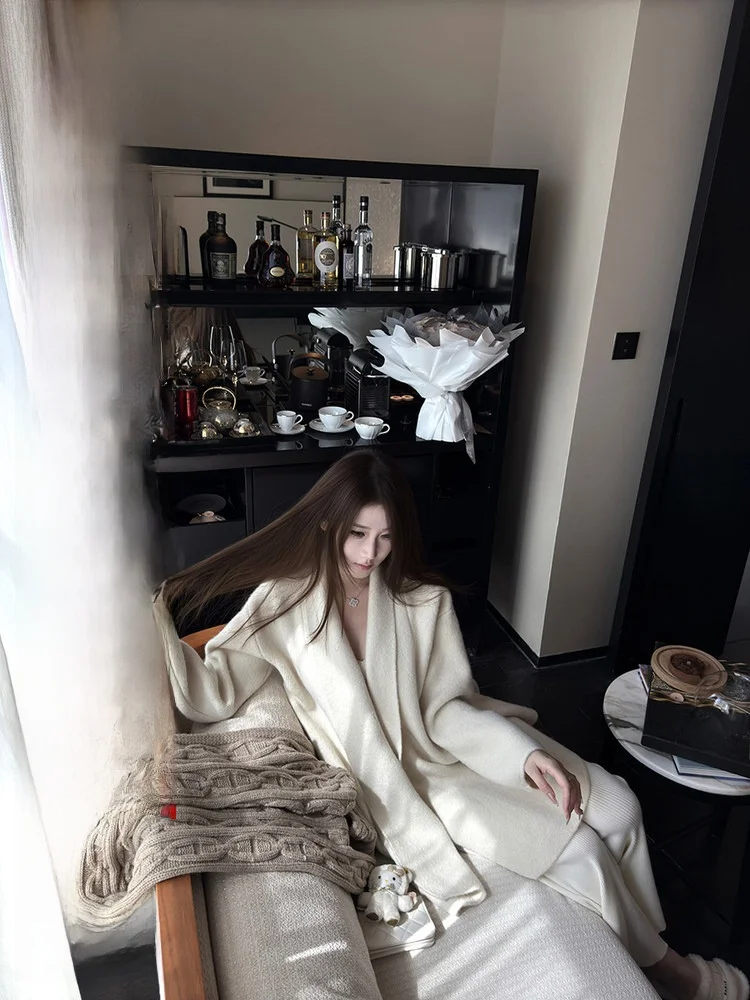 Комфортный вязаный кардиган-халат NAOAO Lazy Sle: стильный, уютный, для расслабленного образа жизни
Комфортный вязаный кардиган-халат NAOAO Lazy Sle: стильный, уютный, для расслабленного образа жизни