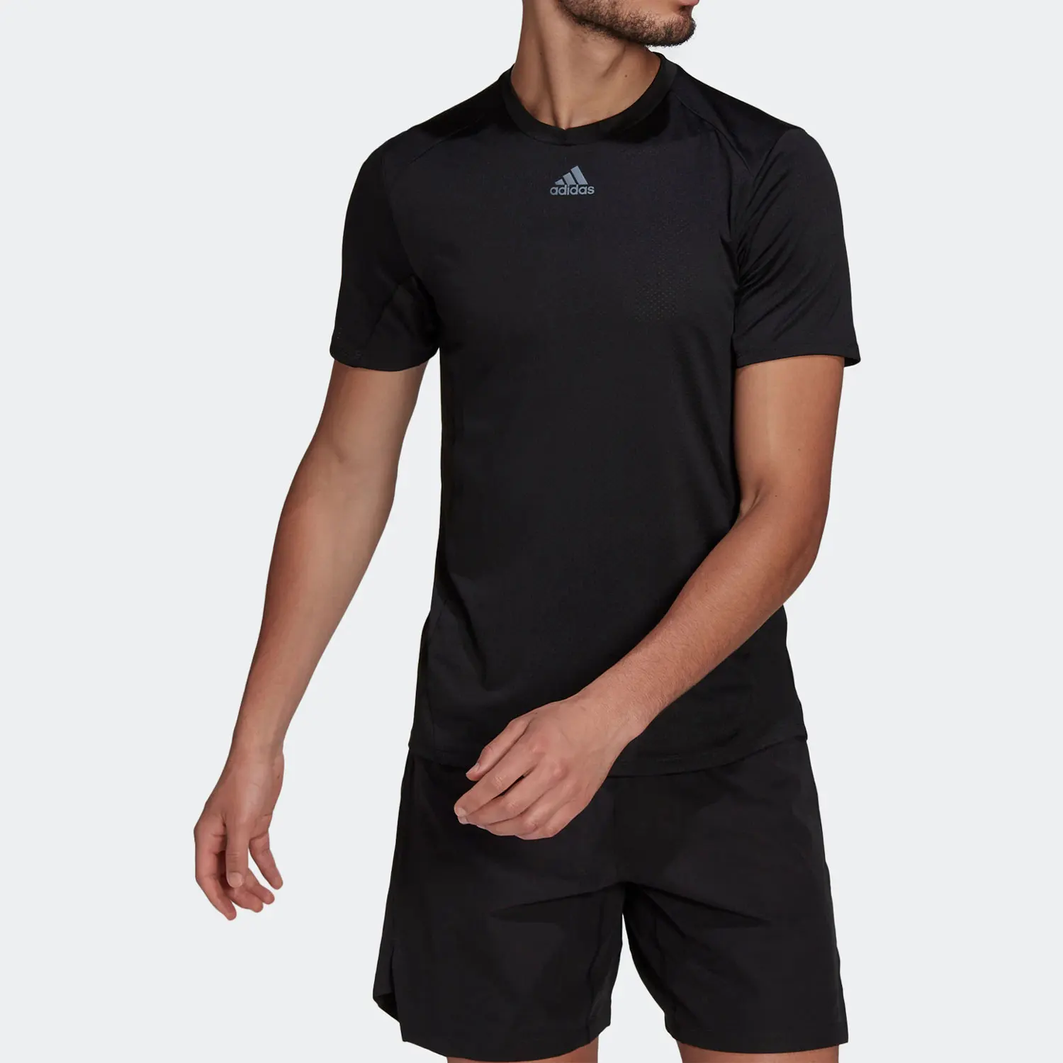 Adidas Authentic Current Season New Men's Sports Fitness Short Sleeve T-Shirt HP1932
Adidas Authentic Current Season New Men's Sports Fitness Short Sleeve T-Shirt HP1932