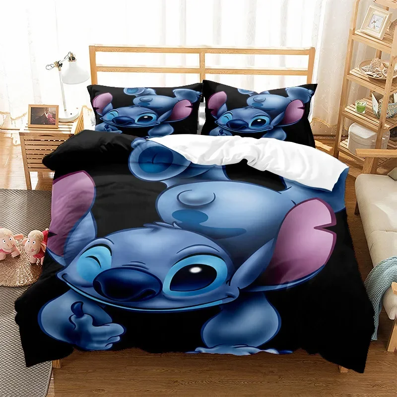 Набор из 3 предметов MINISO Disney, новая мультяшная анимация, серия стежков, Модная и удобная наволочка, одеяло, постельное белье, рождественский подарок
Набор из 3 предметов MINISO Disney, новая мультяшная анимация, серия стежков, Модная и удобная наволочка, одеяло, постельное белье, рождественский подарок