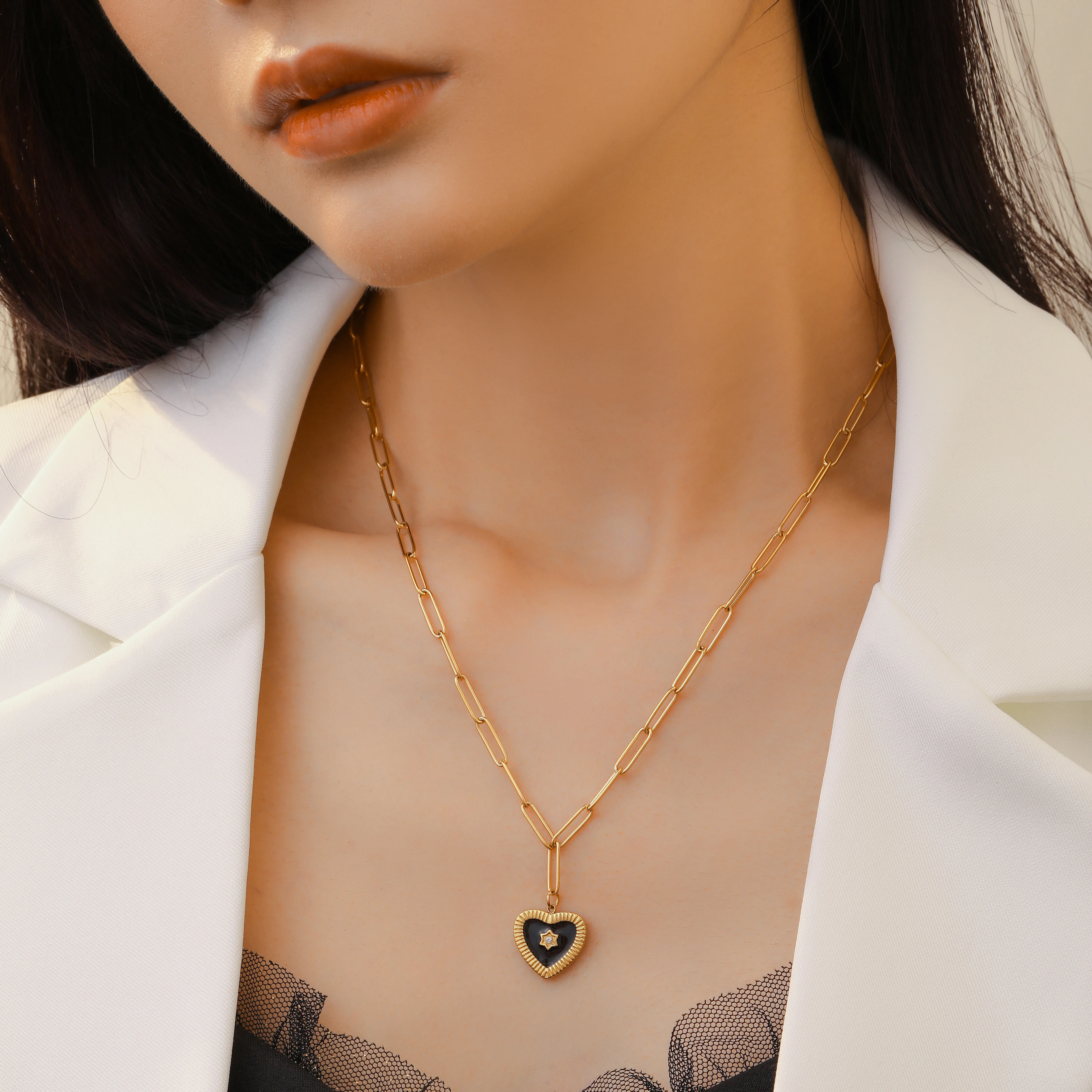 2025 Trend Hot 18K gold color Plated Stainless Steel Fashion Enamel Black Heart Paper Clip Necklace With Clip Chain
2025 Trend Hot 18K gold color Plated Stainless Steel Fashion Enamel Black Heart Paper Clip Necklace With Clip Chain