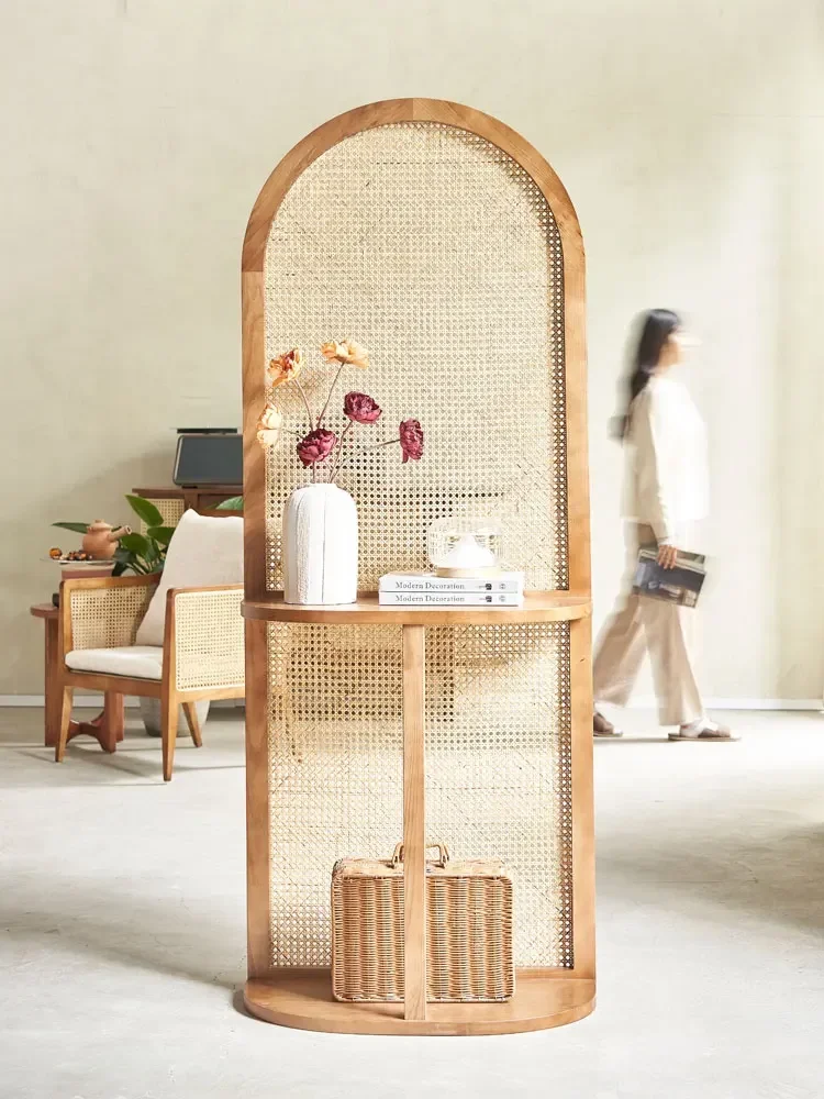 -Nordic Solid Wood Rattan Seat Screen Retro Movable Living Room Bedroom Block Small Apartment Homestay Creative Log Screen
-Nordic Solid Wood Rattan Seat Screen Retro Movable Living Room Bedroom Block Small Apartment Homestay Creative Log Screen