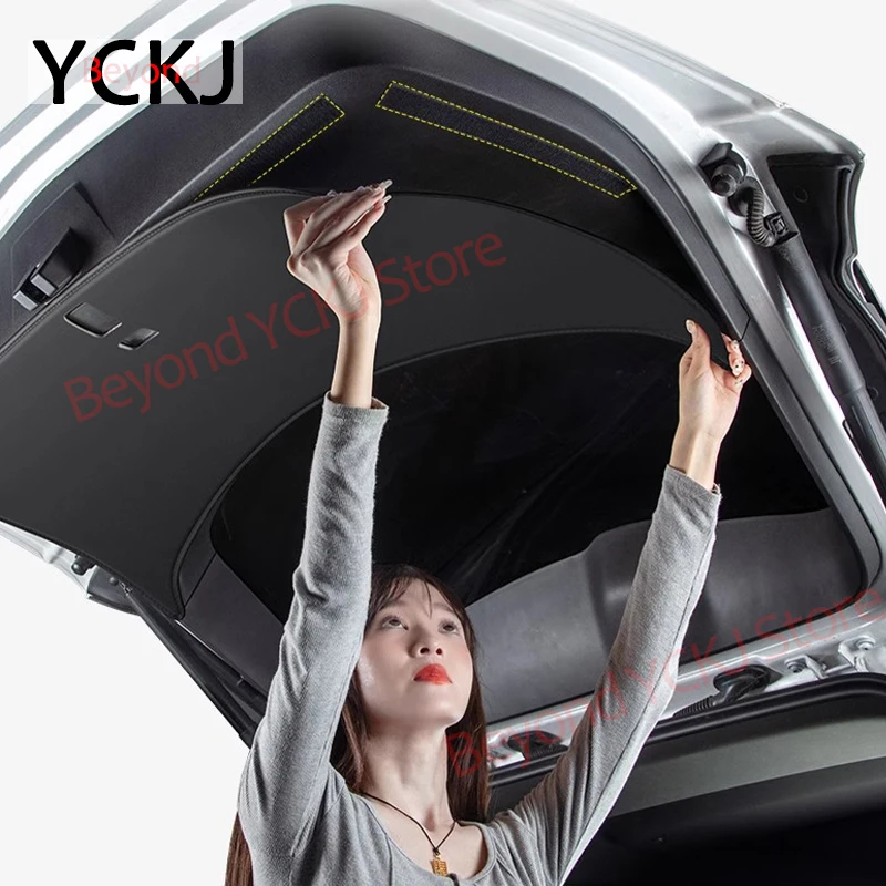 Car Rear Trunk Tailgate Protective Mat For Toyota RAV4 Anti-kick Scratch Resistant Leather Decoration Pad Protective Accessories
Car Rear Trunk Tailgate Protective Mat For Toyota RAV4 Anti-kick Scratch Resistant Leather Decoration Pad Protective Accessories