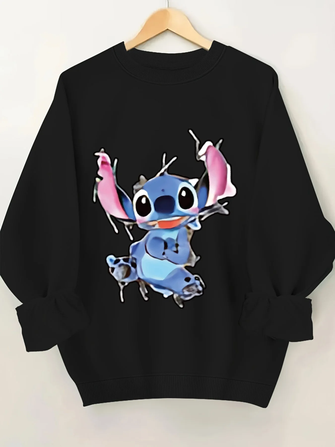 Женская толстовка больших размеров с круглым вырезом и принтом Disney в стиле Stitch
Женская толстовка больших размеров с круглым вырезом и принтом Disney в стиле Stitch