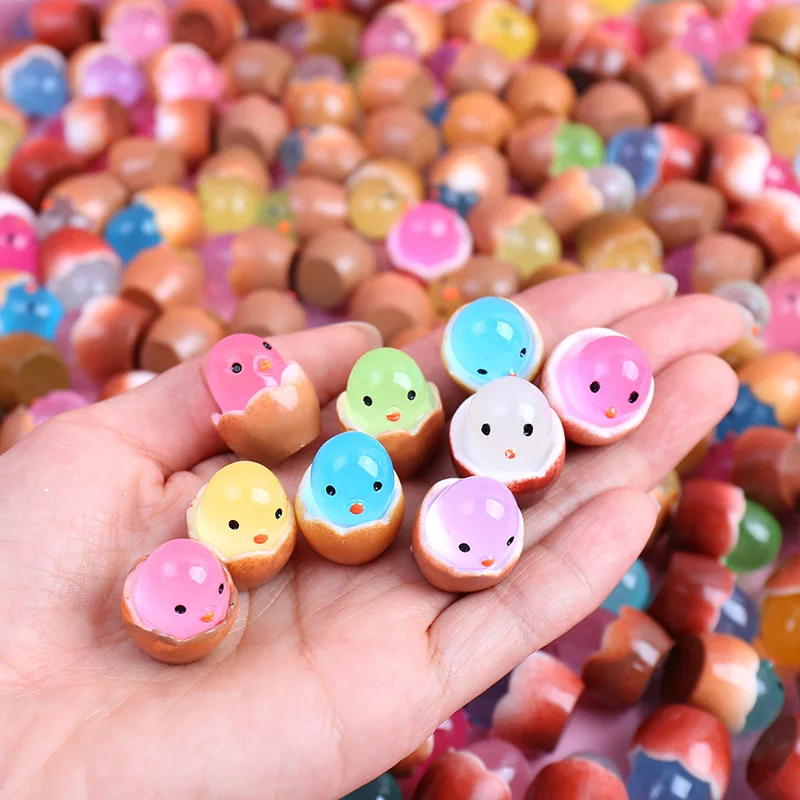 10pcs Night Glow Egg Puffs Broken Shell Chick DIY Resin Jewelry Accessories Children's Funny Toys Gift Micro landscape Ornaments
10pcs Night Glow Egg Puffs Broken Shell Chick DIY Resin Jewelry Accessories Children's Funny Toys Gift Micro landscape Ornaments