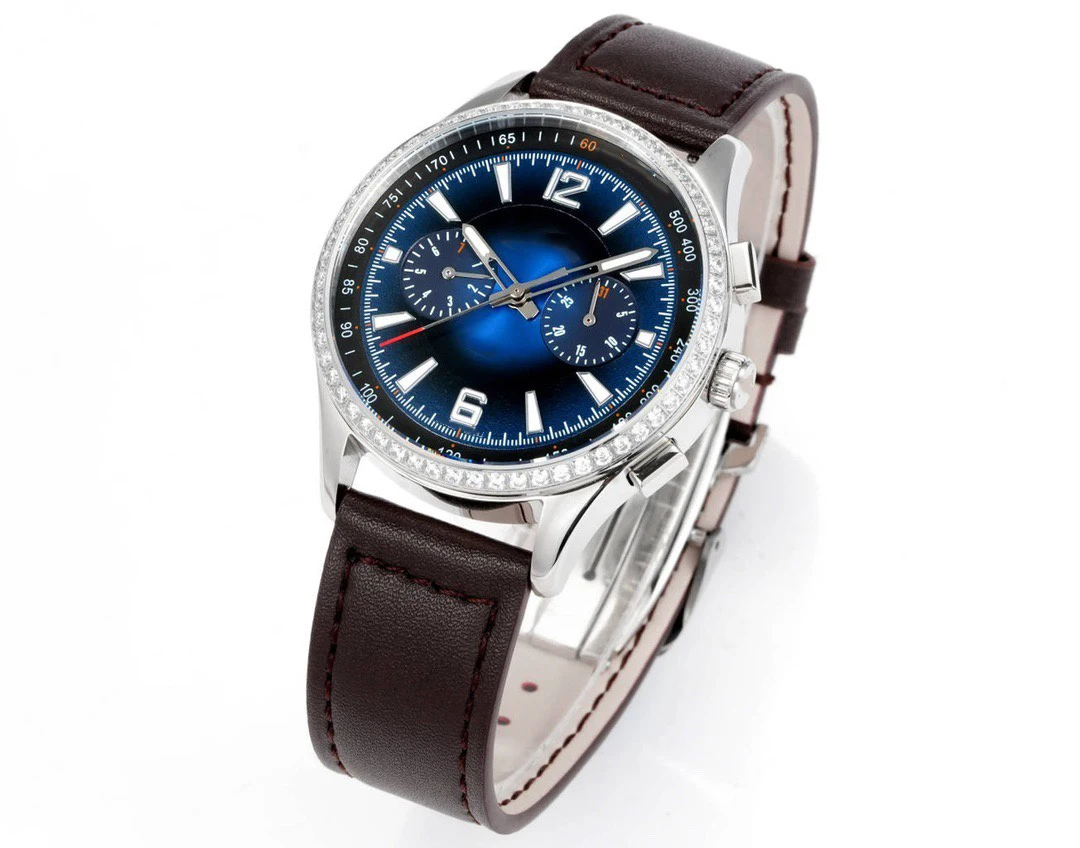 Customized watch, 42mm, sapphire glass mirror, customized integrated movement, leather strap
Customized watch, 42mm, sapphire glass mirror, customized integrated movement, leather strap