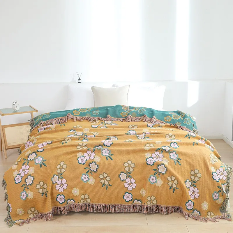 Gauze Blanket for Sofa Comfortable Spring Outdoor Picnic Blanket Portable Cotton Throw Blanket Summer Air Conditioning Bedsheet
Gauze Blanket for Sofa Comfortable Spring Outdoor Picnic Blanket Portable Cotton Throw Blanket Summer Air Conditioning Bedsheet