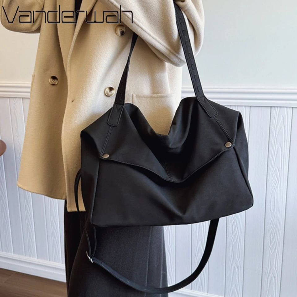 Female Handbag Large Capacity Shoulder Bags Big Summer Tote Bag Ladies Soft Leather Hobos Messenger Bags Women Shopper Bag Sac
Female Handbag Large Capacity Shoulder Bags Big Summer Tote Bag Ladies Soft Leather Hobos Messenger Bags Women Shopper Bag Sac