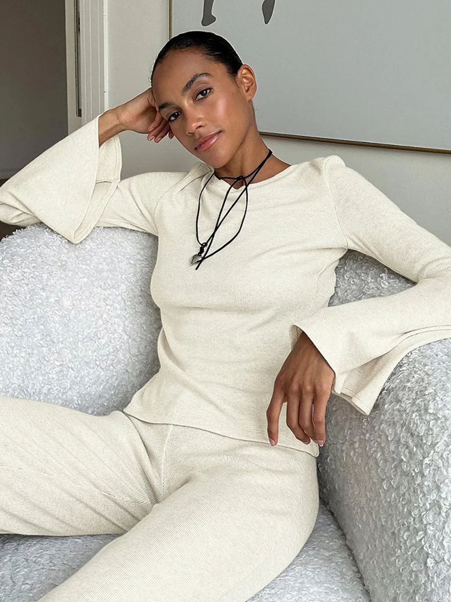 Blubelle вязаные брюки с длинными рукавами, пижамный комплект, женские весенние новые облегающие пижамы с круглым вырезом, мягкие брюки, комплект домашней одежды
Blubelle вязаные брюки с длинными рукавами, пижамный комплект, женские весенние новые облегающие пижамы с круглым вырезом, мягкие брюки, комплект домашней одежды