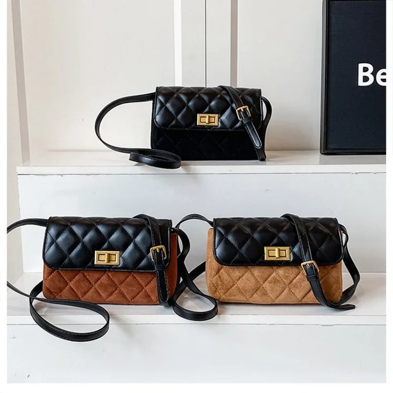 Модная простая ретро-сумка для подгузников, элегантная сумка через плечо для женщин, роскошная текстурированная сумка-мессенджер.
Модная простая ретро-сумка для подгузников, элегантная сумка через плечо для женщин, роскошная текстурированная сумка-мессенджер.