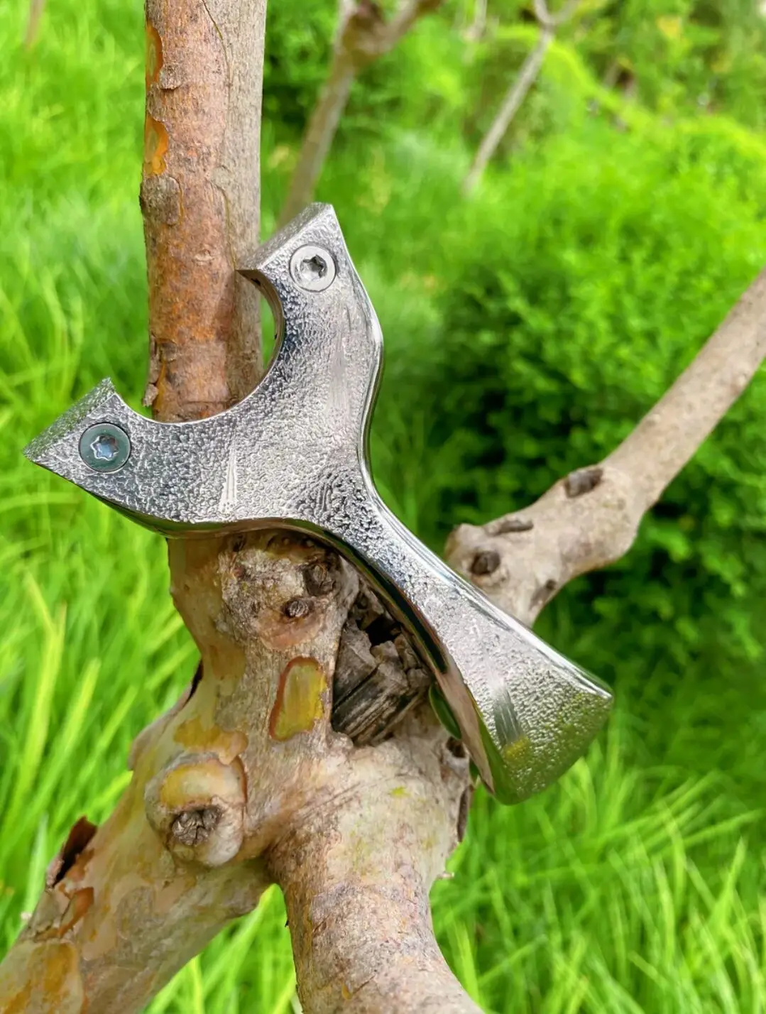 High Precision Professional Slingshot High Quality Titanium Alloy Slingshot Outdoor Shooting Hunting Game Slingshot Set
High Precision Professional Slingshot High Quality Titanium Alloy Slingshot Outdoor Shooting Hunting Game Slingshot Set