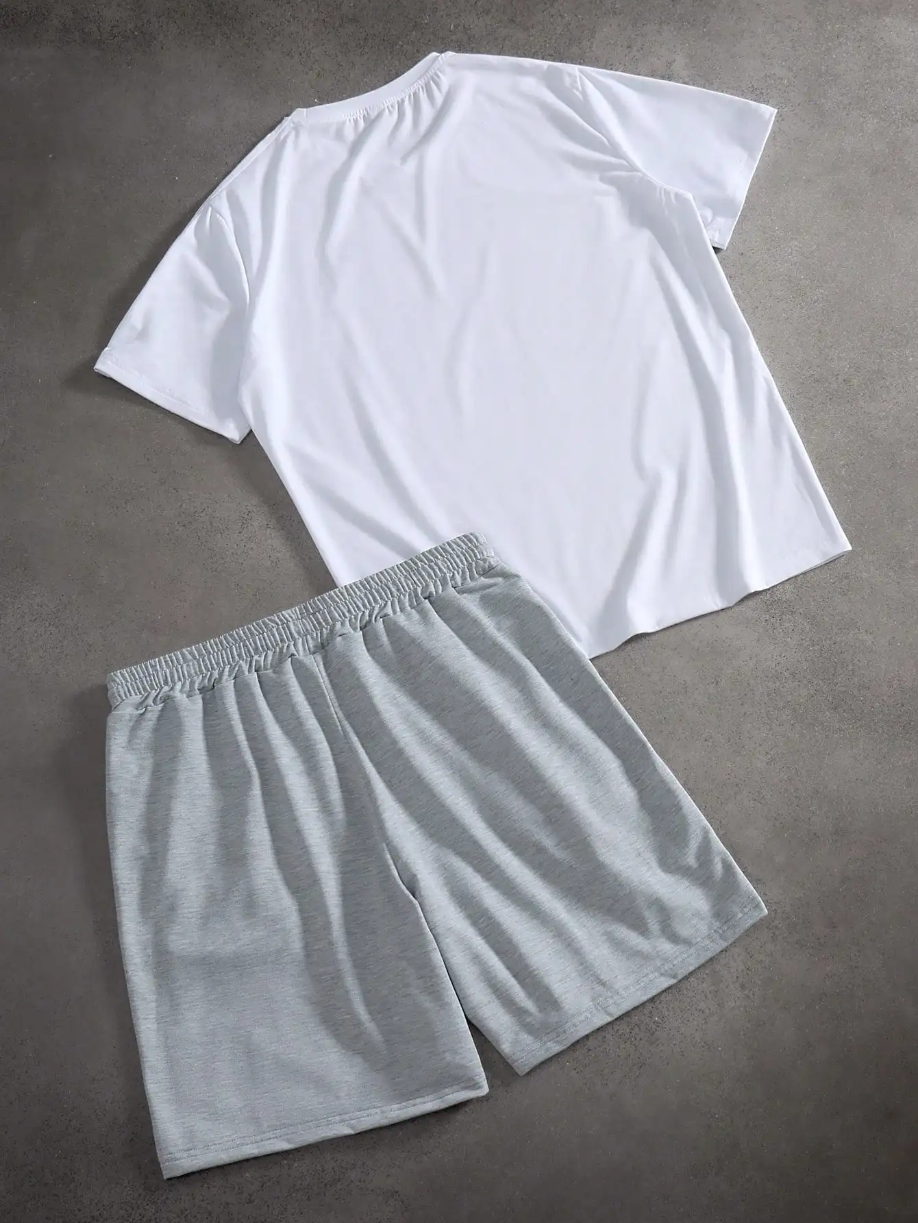 Mens White T-Shirt And Gray Drawstring Shorts Set Casual Summer
Mens White T-Shirt And Gray Drawstring Shorts Set Casual Summer
