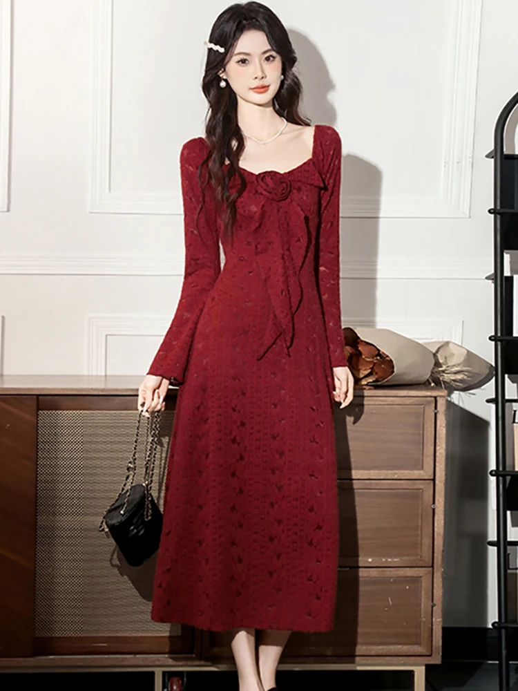 Autumn Winter Red Lace Jacquard Long Dress Women Elegant Long Slevee Square Collar Dress 2025 Korean Vintage Bodycon Night Dress
Autumn Winter Red Lace Jacquard Long Dress Women Elegant Long Slevee Square Collar Dress 2025 Korean Vintage Bodycon Night Dress