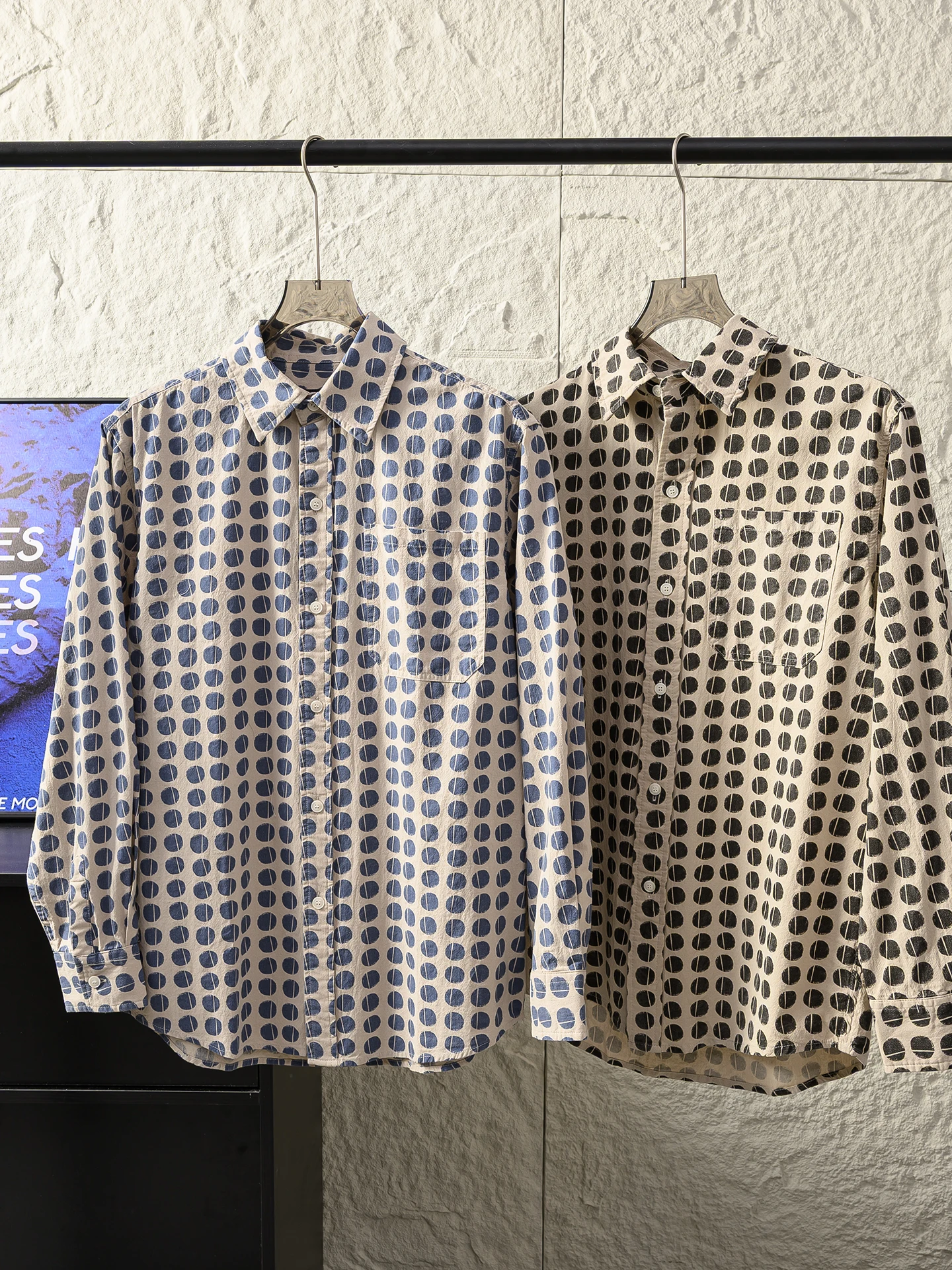 Retro Japanese Style Men's Long Sleeve Cotton Shirt Washed Print Loose Fit Autumn Casual Fashion Breathable Comfortable Youth...
Retro Japanese Style Men's Long Sleeve Cotton Shirt Washed Print Loose Fit Autumn Casual Fashion Breathable Comfortable Youth...