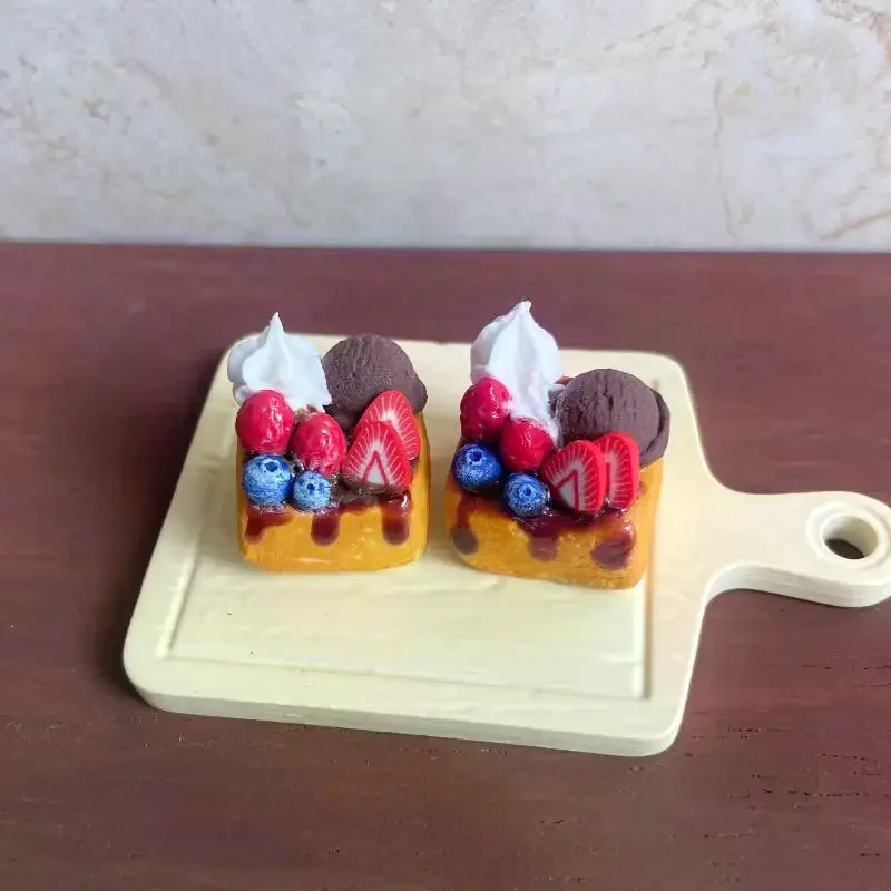 1Pcs Miniature Dollhouse Berry Ice Cream Thick Cut Toast Model Toy Fruit Bread Food Accessory For Dolls DIY Decoration Kids Gift
1Pcs Miniature Dollhouse Berry Ice Cream Thick Cut Toast Model Toy Fruit Bread Food Accessory For Dolls DIY Decoration Kids Gift