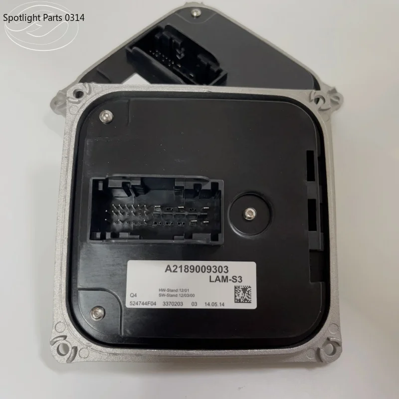 A2189009303 2189009303 LED headlight control unit DRL ballast for 2012-2015 Mercedes-Benz A-Class W176 W117 W156 218 900 93 03
A2189009303 2189009303 LED headlight control unit DRL ballast for 2012-2015 Mercedes-Benz A-Class W176 W117 W156 218 900 93 03