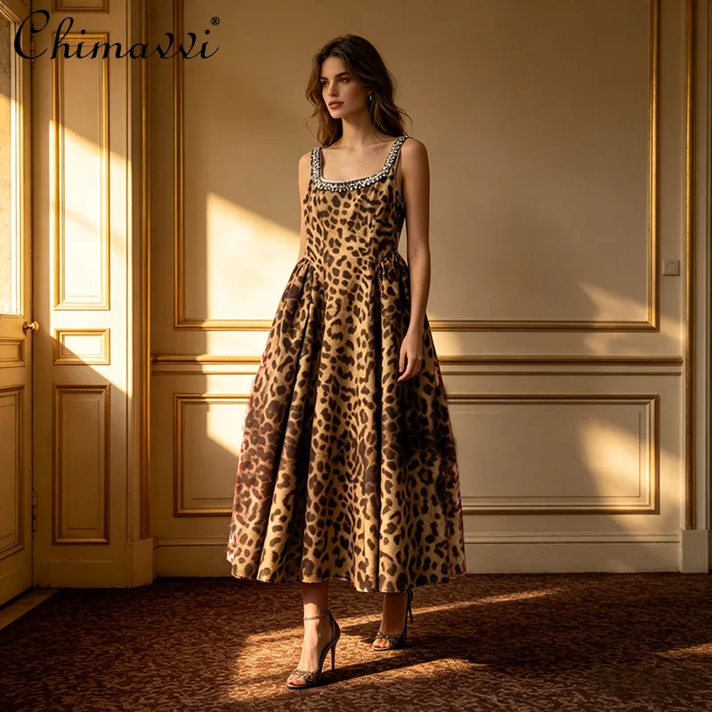 American Fashion Sexy Leopard Print Dresses Heavy Industry Diamond Round Neck Sleeveless High Waist A-line Party Dress for Woman
American Fashion Sexy Leopard Print Dresses Heavy Industry Diamond Round Neck Sleeveless High Waist A-line Party Dress for Woman