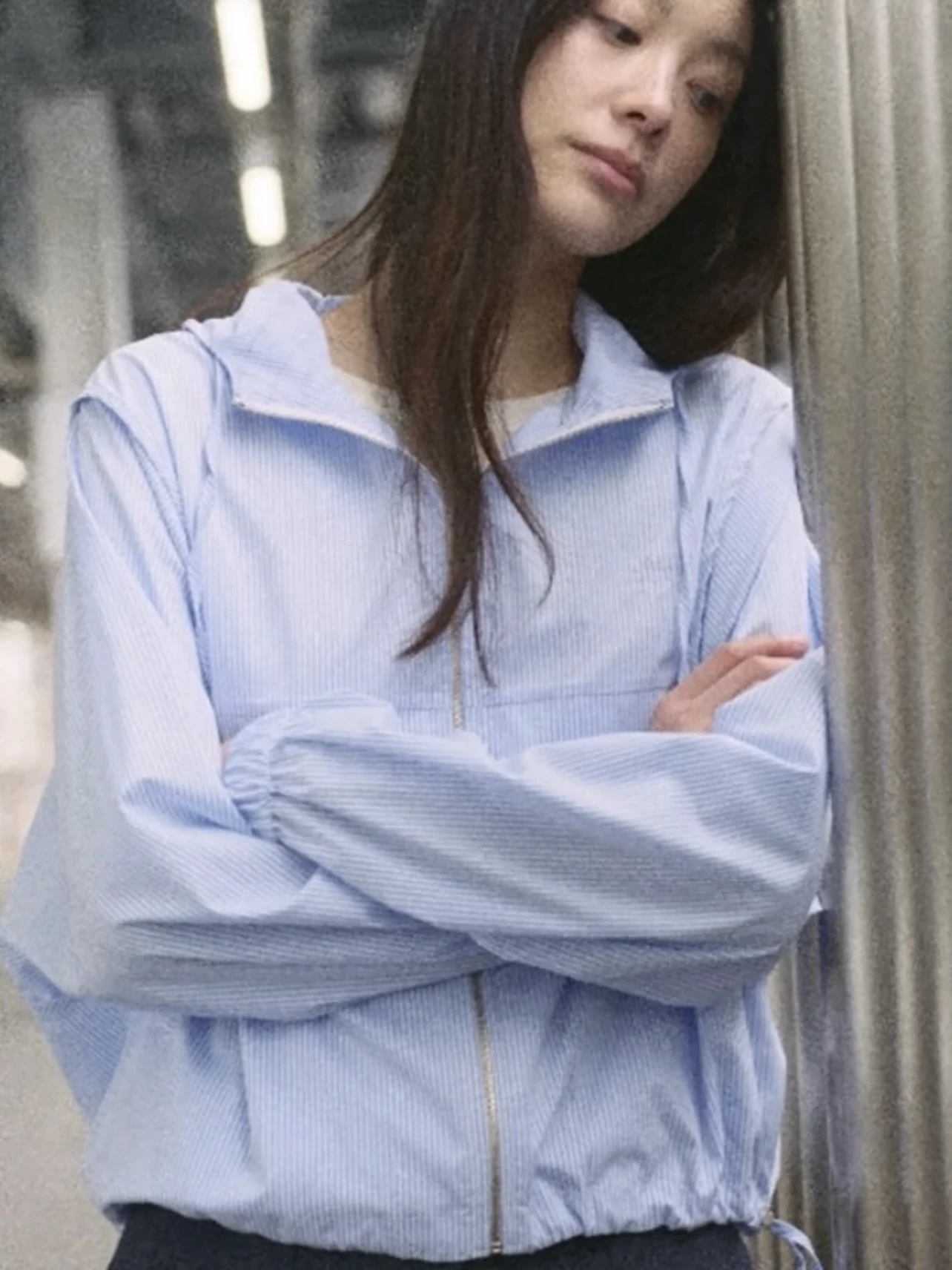 Женская модная повседневная свободная куртка-рубашка Miss Candy East Gate Tanat с капюшоном, в полоску, с защитой от солнца, с длинными рукавами, для поездок на работу
Женская модная повседневная свободная куртка-рубашка Miss Candy East Gate Tanat с капюшоном, в полоску, с защитой от солнца, с длинными рукавами, для поездок на работу