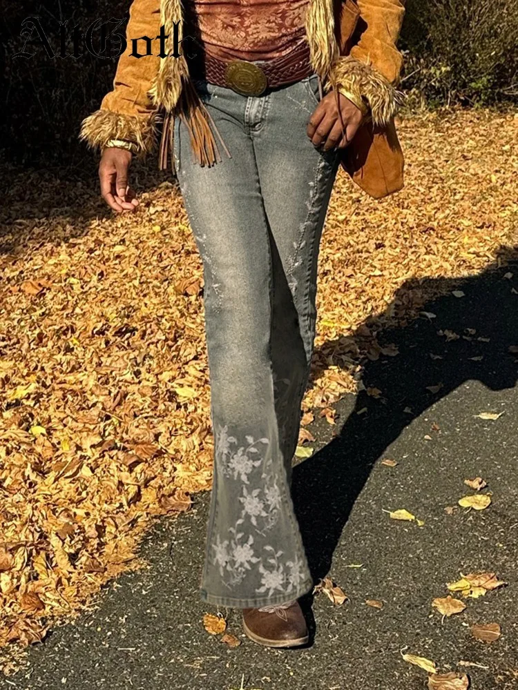 AltGoth Streetwear Vintage Jeans Women Dark Academia Y2k E-girl Harajuku Grunge Casual Floral Print High Waist Denim Flare Pants
AltGoth Streetwear Vintage Jeans Women Dark Academia Y2k E-girl Harajuku Grunge Casual Floral Print High Waist Denim Flare Pants