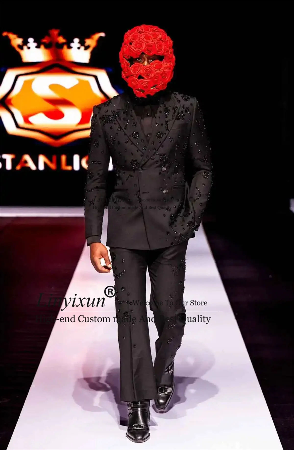 Luxury Rihinestones Crystal Men Suits Customized Male Custome Homme 2 Pieces Sets Groom Wedding Tuxedos Slim Fit Party Blazers
Luxury Rihinestones Crystal Men Suits Customized Male Custome Homme 2 Pieces Sets Groom Wedding Tuxedos Slim Fit Party Blazers