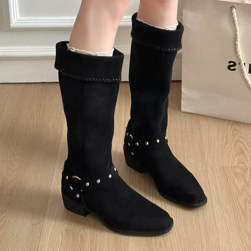 Women's High Boots Sexy Mid Heels Suede Shoes 2025 Fashion Gothic Knee High Boots New Pumps Designer Trend Dress Ladies Boots
Women's High Boots Sexy Mid Heels Suede Shoes 2025 Fashion Gothic Knee High Boots New Pumps Designer Trend Dress Ladies Boots